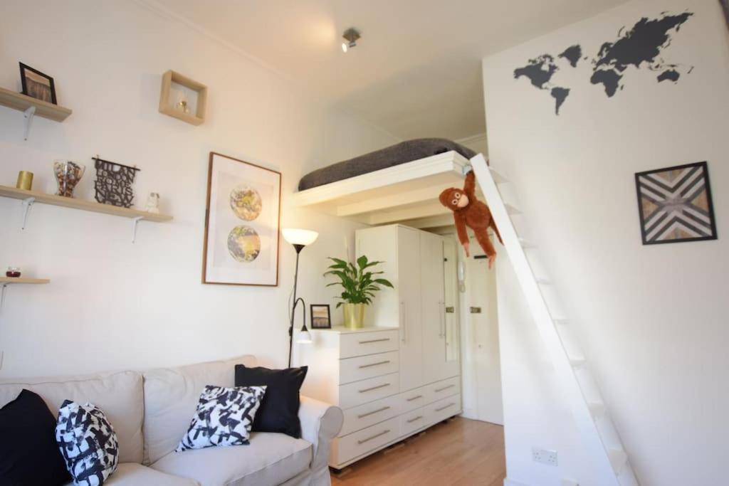 Stylish Studio Apartment Camden ลอนดอน ภายนอก รูปภาพ